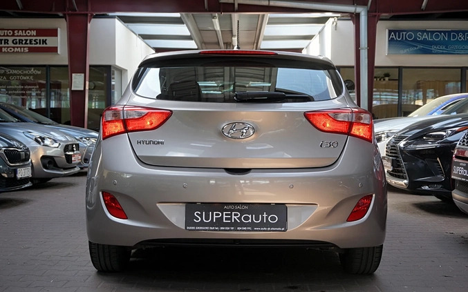 Hyundai I30 cena 48900 przebieg: 74800, rok produkcji 2016 z Golczewo małe 742